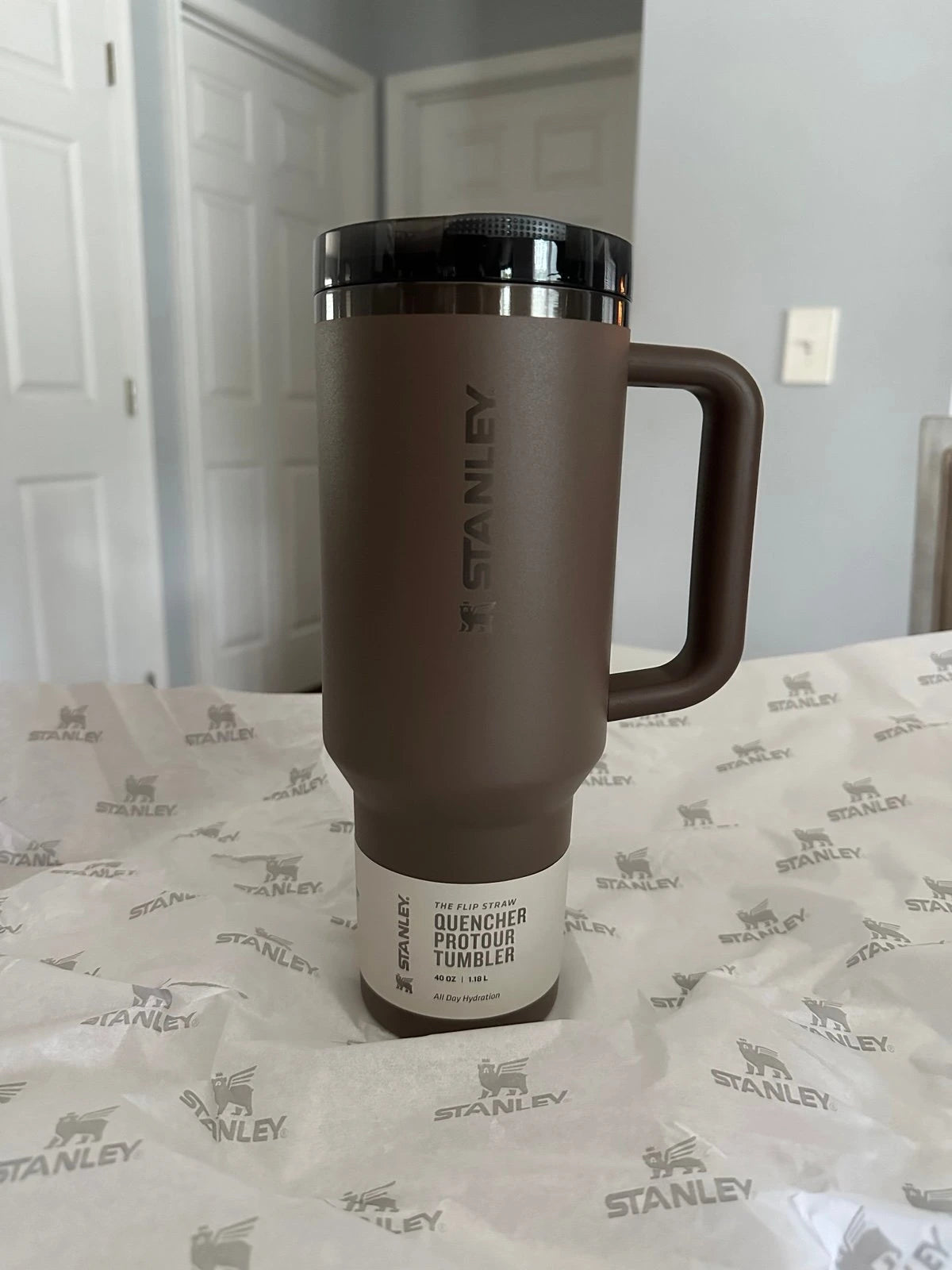 Stanley Leak Proof Quencher ProTour Flip Straw Tumbler (40 oz)