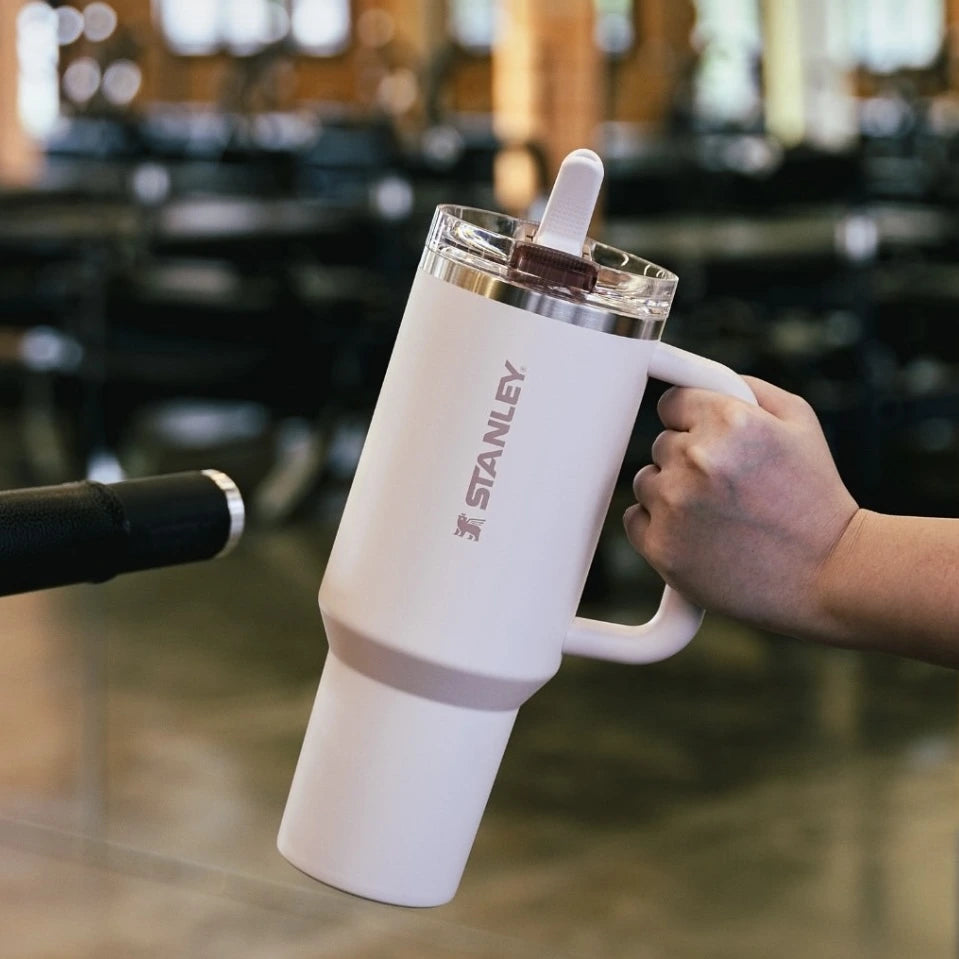 Stanley Leak Proof Quencher ProTour Flip Straw Tumbler (40 oz)
